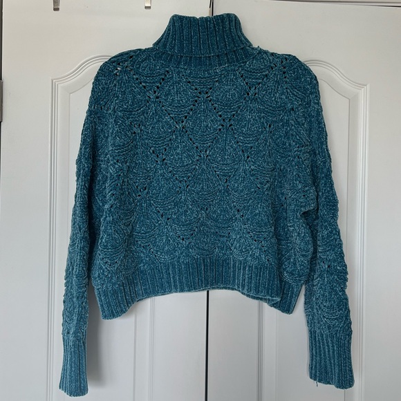 POL Chenille Sweater, size S - Picture 2 of 4